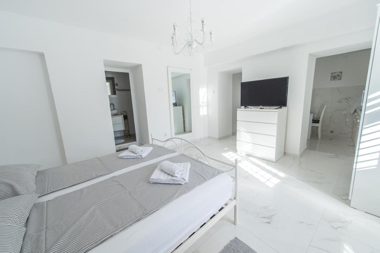 La Casa Di Pietra Apartment คิร์ก ภายนอก รูปภาพ
